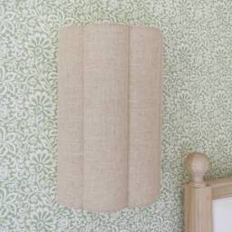 Linen Scalloped Wall Light (Large) - thumbnail 2