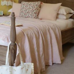 Le Sojourn Ruffle Bedspread in Petal Pink - thumbnail 2