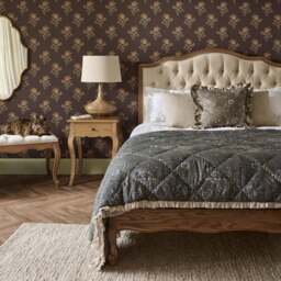 Love Story Taupe Velvet Buttoned Upholstered Bed (Super King Size) - thumbnail 3