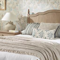 Clair de Lune Carved French Bed (Double Bed) - thumbnail 3