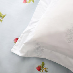 Strawberry Bed Linen Set by Sophie Allport (Pair of Oxford Pillowcases) - thumbnail 2