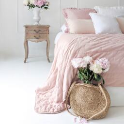 Peachskin Quilted Bedspread in Petal Pink - thumbnail 2