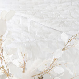 Peachskin Quilted Bedspread in Pearly White - thumbnail 2