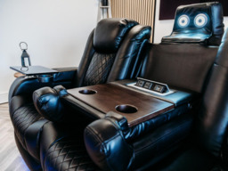 Tech 8 Smart 3 Seater Electric Recliner Sofa Black Aire Leather - thumbnail 6