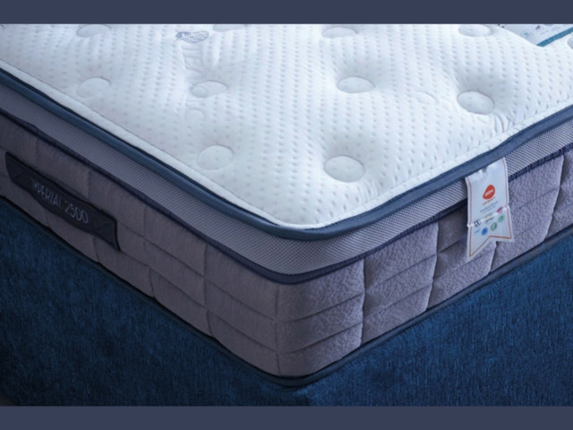 Imperial Hybrid Pocket Gel Memory Mattress 2500 Pocket Spring - image 1
