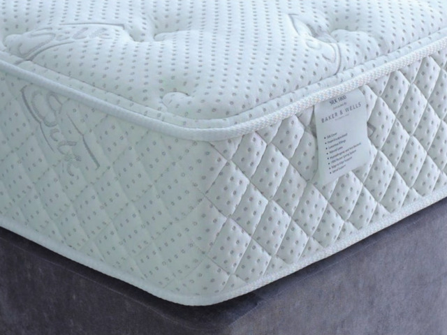 Silk Latex Mattress 1800 Pocket Spring Firm - image 1