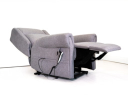 Carlton Electric Reclining Chair - thumbnail 6