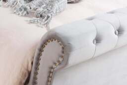 Opulence King Bed - thumbnail 5