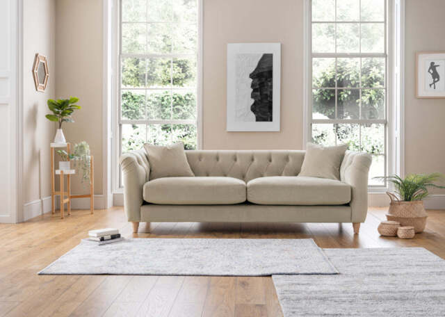 Model 25 - Medium Sofa Velvet Putty - image 1