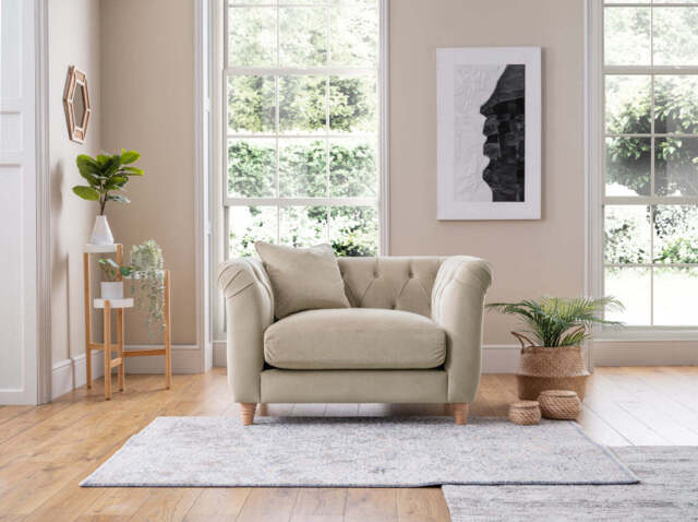 Model 25 - Armchair Velvet Putty - image 1
