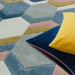 Sketch 120x170cm SK10 Hexagon Multi Rug - thumbnail 3
