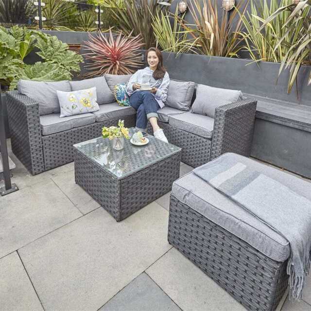 Vancouver 6 Seater Modular Rattan Sofa Set In Black, Without Rain Cover - image 1