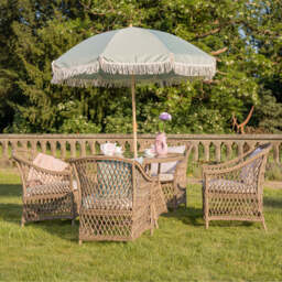 Provence 4‑Seater Rattan Garden Dining Set with Round Table and Furniture Cover - thumbnail 3