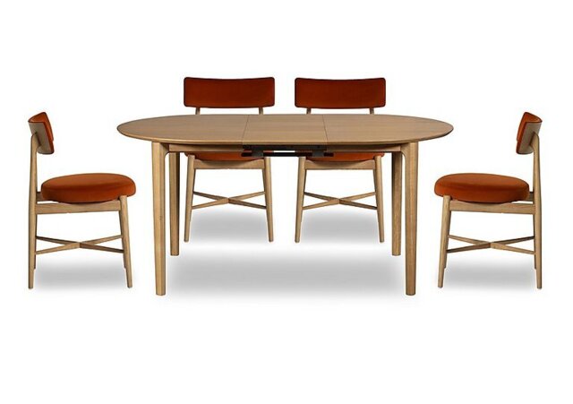 G Plan - Winchester Oval Extending Dining Table with 4 Chairs