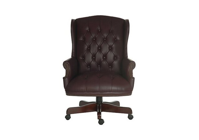 East River Chairman Chair with Dark Feet
