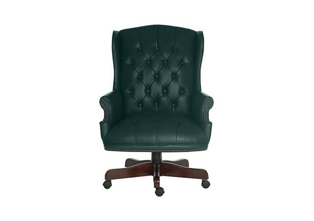 East River Chairman Chair with Dark Feet
