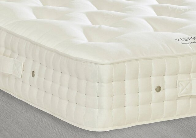 Vispring - Superb Pocket Sprung Medium Mattress - Super King