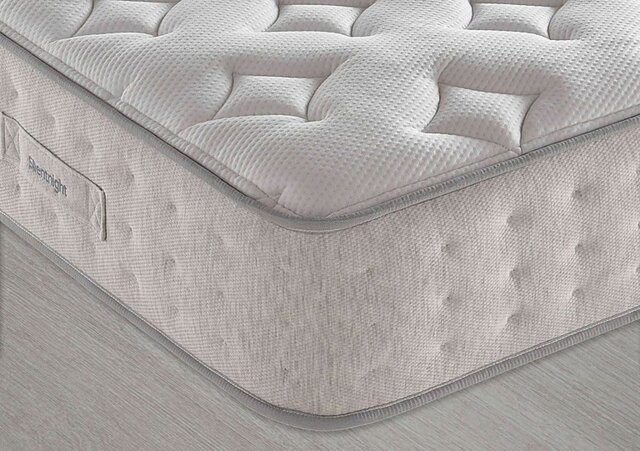 Silentnight - Revitalise Refresh 800 Mattress - Double