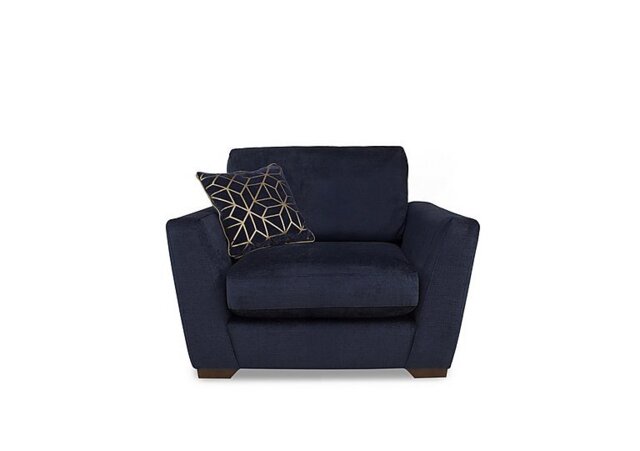 Royale Chair