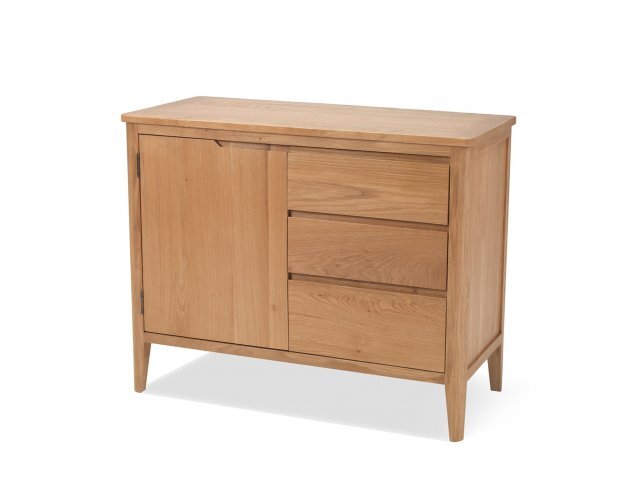 Oak City - Oslo Small Oak 1 Door 3 Draw Sideboard