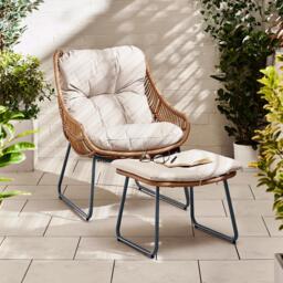 Furniturebox Tahiti Beige Garden Chair with Footstool, Rattan in Beige/Cream - Size: 71x92x78 cm