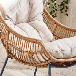 Furniturebox Tahiti Beige Garden Chair with Footstool, Rattan in Beige/Cream - Size: 71x92x78 cm - thumbnail 2
