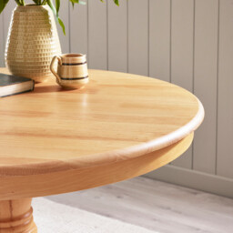 Bude Oak Effect Round Wooden Dining Table & 4 Belgravia Chairs - thumbnail 4