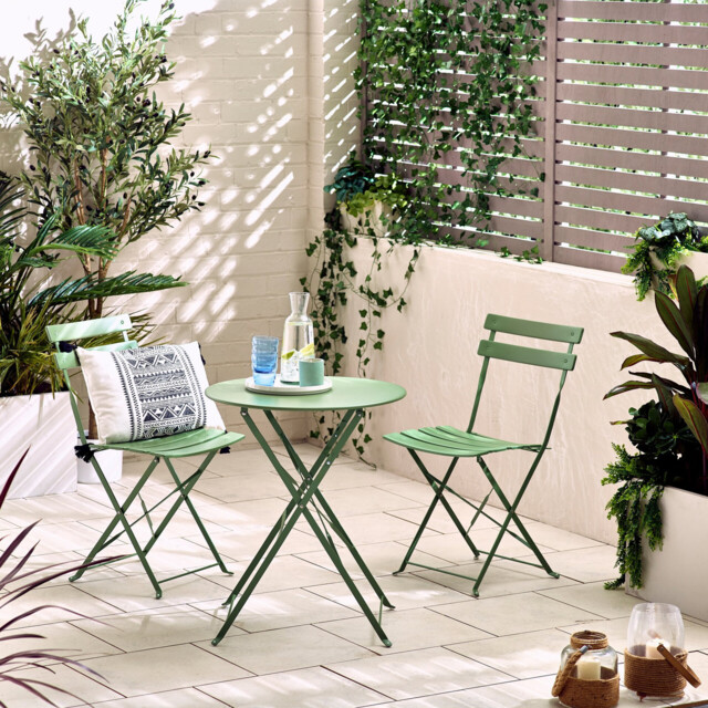 Cabo Green Metal 2 Seat Garden Bistro Set - image 1