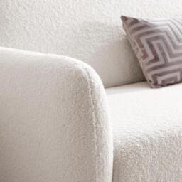 Furniturebox Teddy White Arm Chair, Boucle in White/Wood - Size: 84x77x76 cm - thumbnail 3