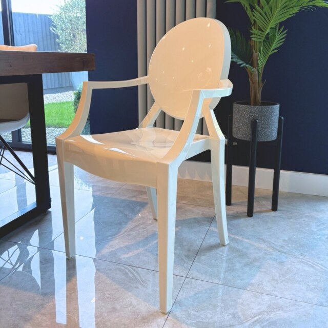 "Fusion Living Ivory White Ghost Style Plastic Louis Armchair "
