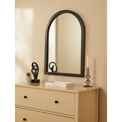 Black Arch Ribbed Mirror