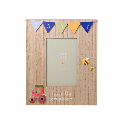 Love Life 4' x 6' Bunting Frame Daddy