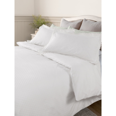 Stacey Solomon White Dobby Schiffli Trim Cotton Duvet Set