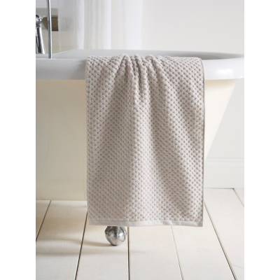 Dreams & Drapes Natural Popcorn Check 100% Cotton Towel Range