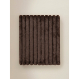 Ribbed Faux Fur Throw  - 120 x 150 cm