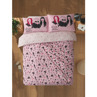 The Devil Wears Prada Reversible Duvet Set