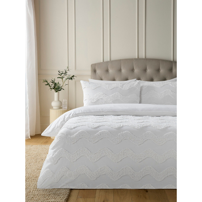 White Luxury Wavy Stripe Tufted Cotton Duvet Set