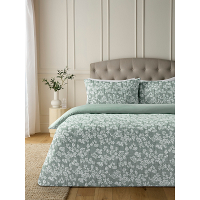 Green Oriental Blossom Matelassé Duvet Set