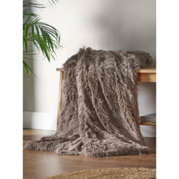 Catherine Lansfield Natural Cuddly Blanket Throw - 150 x 200cm