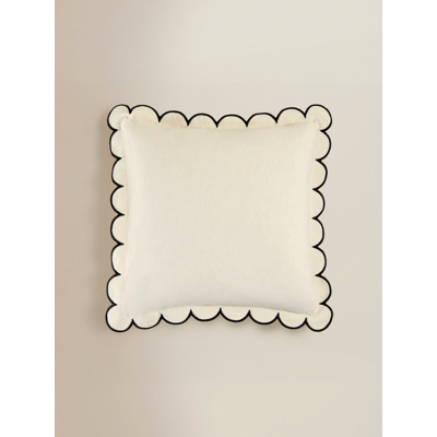 Black & White Slub Scallop Cushion