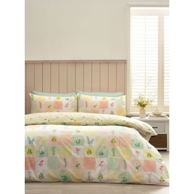 Catherine Lansfield Daisy Patchwork Duvet Cover Set