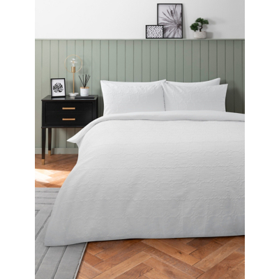 White Embossed Flower Duvet Set