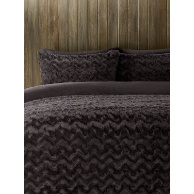 Textured Faux Fur Snuggly Duvet Set