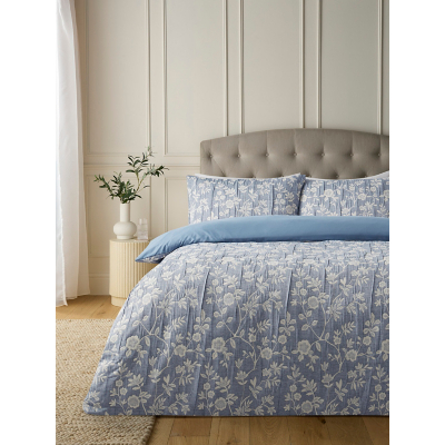 Blue & White Trailing Floral Matelassé Microfibre Duvet Set