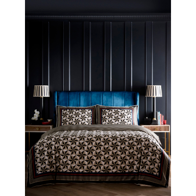 Laurence Llewelyn-Bowen Hero Cotton Duvet Set