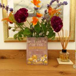 "Ceramic Book Vase "" Tess Of The Daffodils""" - thumbnail 2