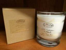 Scented Candle 30cl - Christmas - Gold Frankincense and Myrrh - thumbnail 2