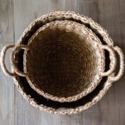 Banar Handwoven Seagrass Basket Set of 2 - Natural & Bleached Storage Baskets - thumbnail 5