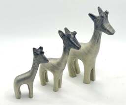 Brushed Silver Giraffe Medium - AluminArk Collection - thumbnail 2