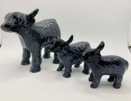 Highland Cow Figure Brushed Black - AluminArk Collection - 3 Sizes - thumbnail 4